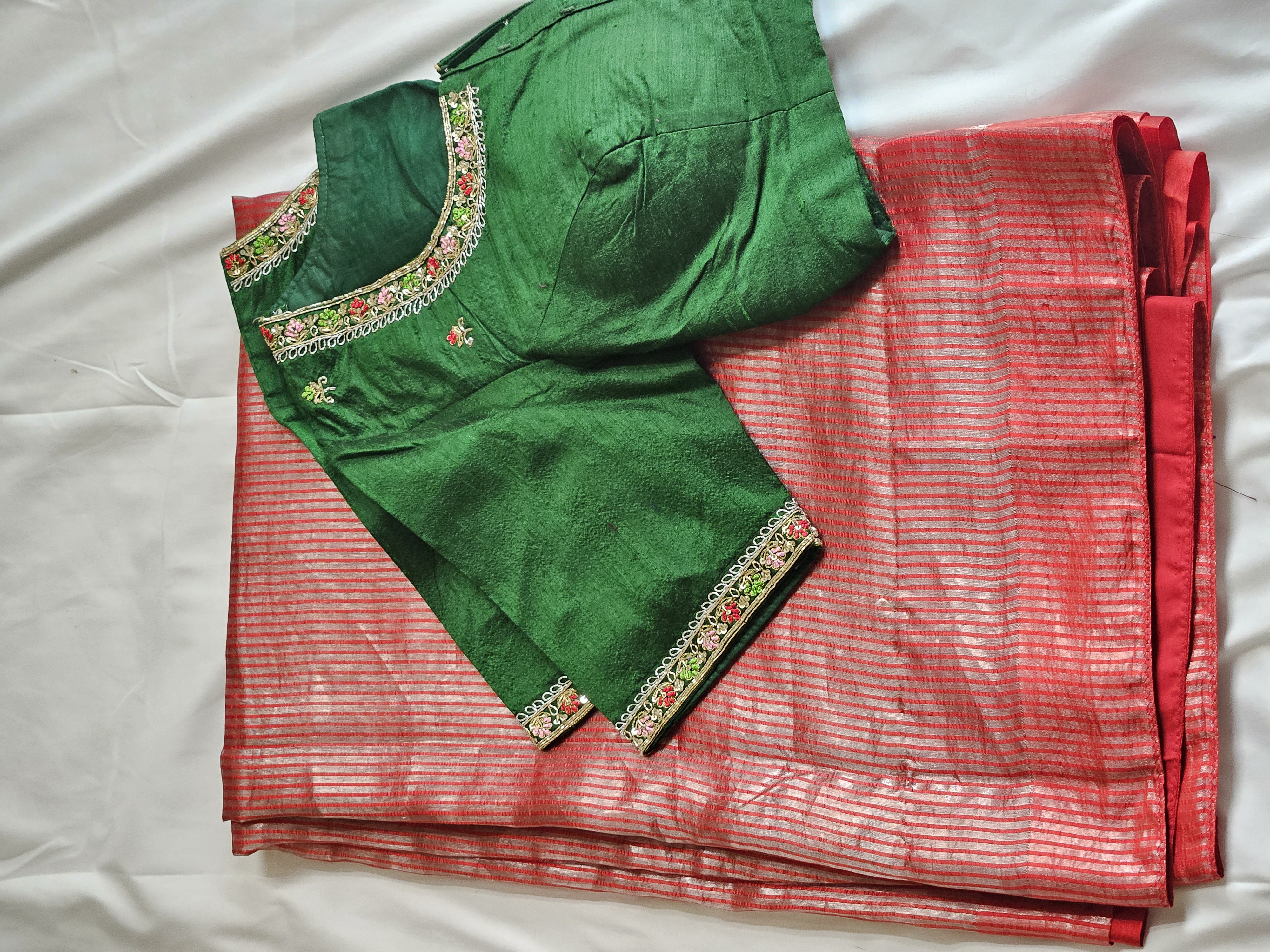 Indian Sarees in USA: Elevate Your Festive Wardrobe with Banarasi Tissue & Silk Suits from Swathi Design