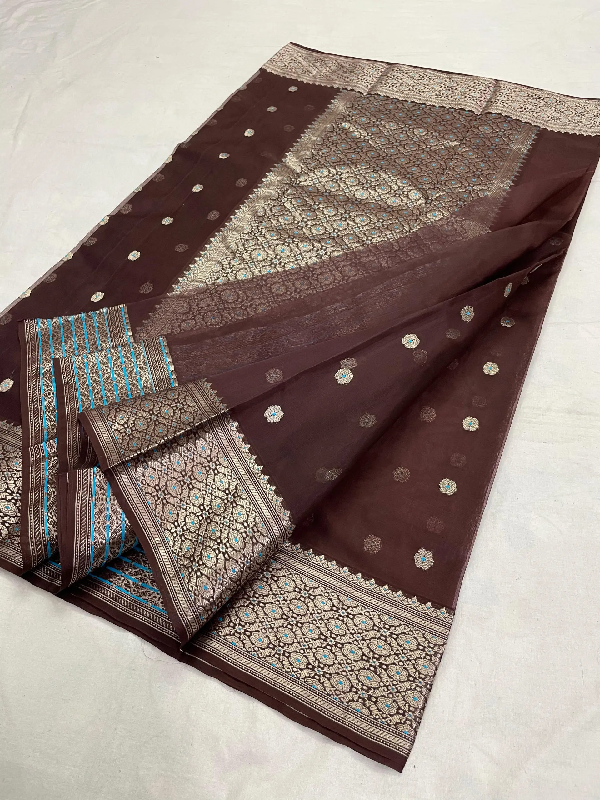 Exquisite Pure Chanderi Pattu Saree - Timeless Indian Elegance - product image