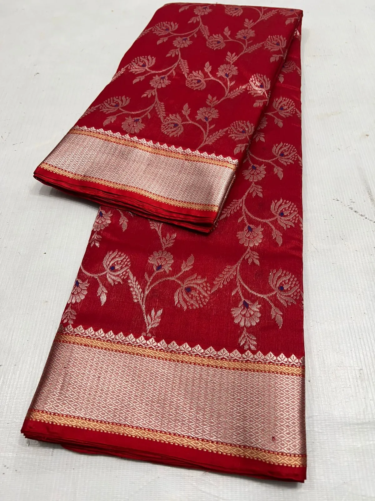 Pure Chanderi Silk Saree with Zari Embroidery - Luxury Indian Attire - ethnic Indian fashion from Swathi Design