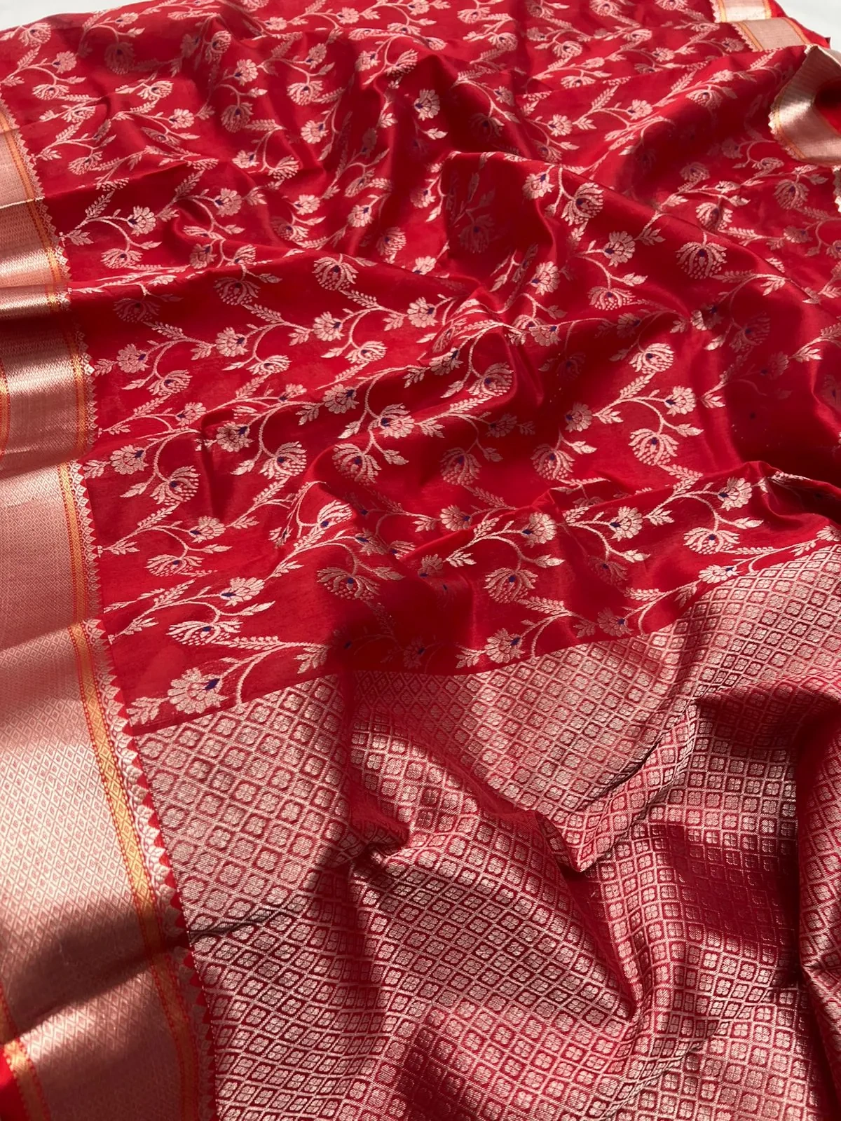 Pure Chanderi Silk Saree with Zari Embroidery - Luxury Indian Attire - Image 3