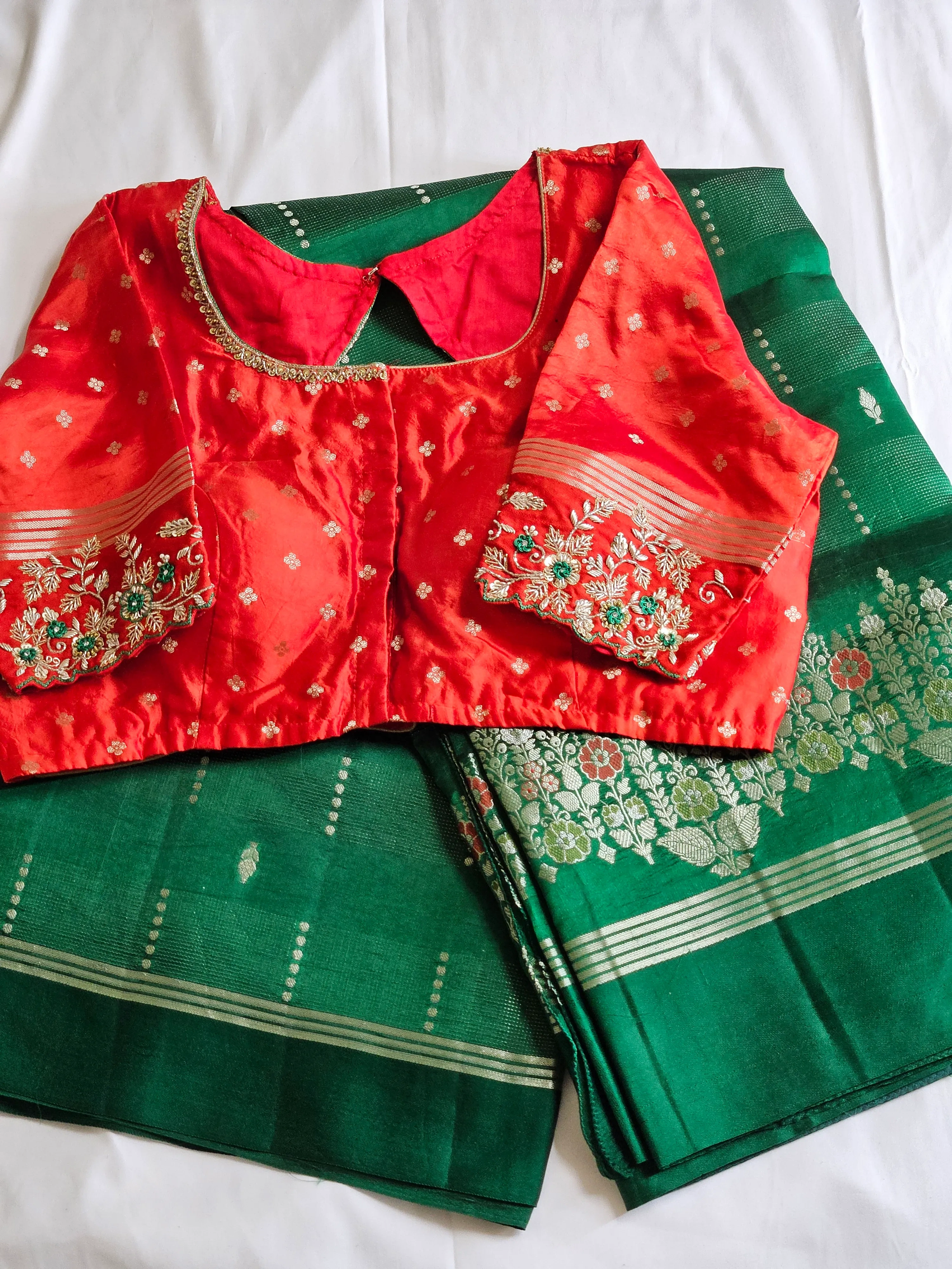 Pure Raw Mango Silk Saree - Handcrafted Elegance - Image 3