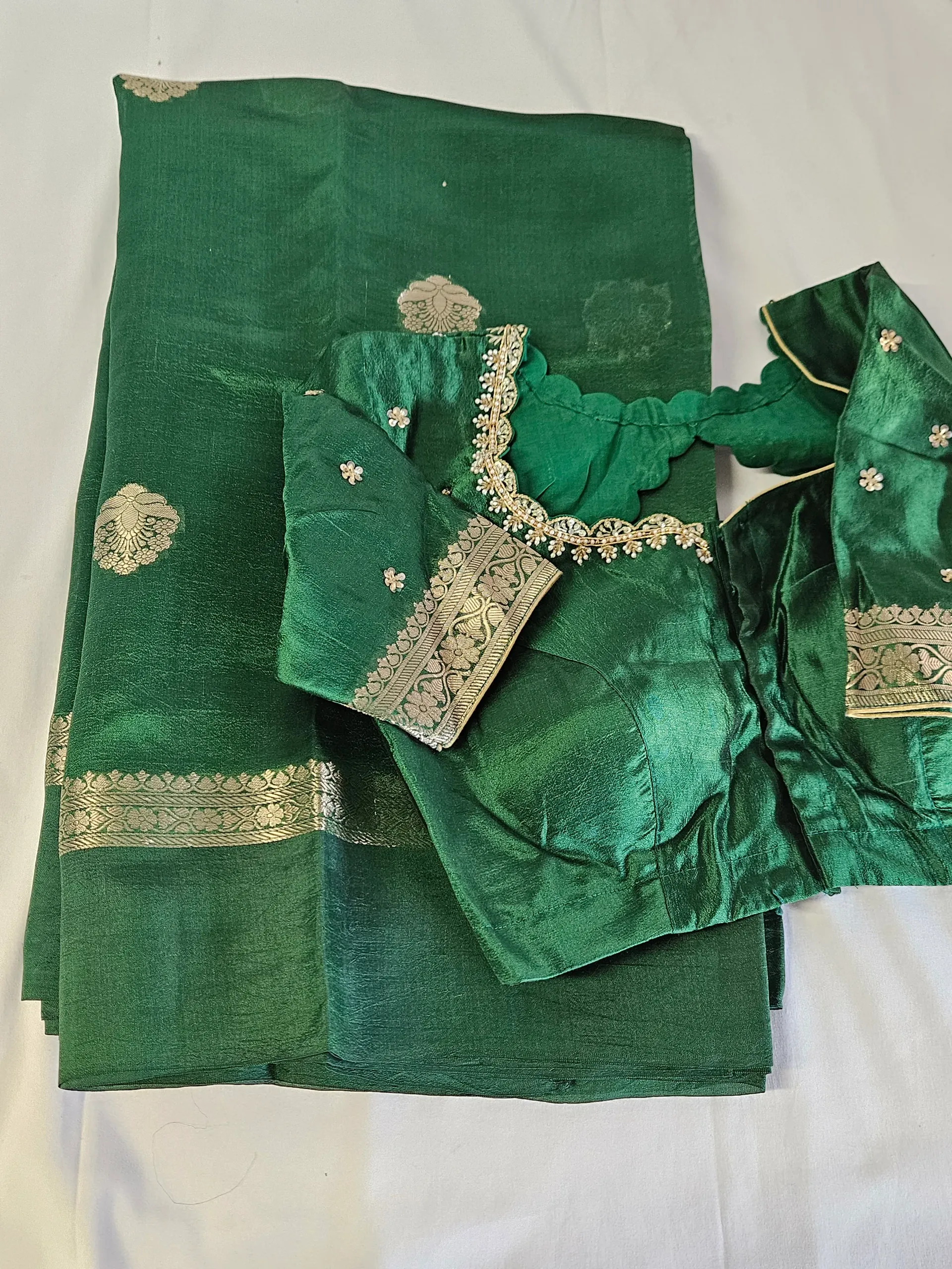 Exquisite Pure Raw Mango Silk Saree – Timeless Indian Elegance - product image