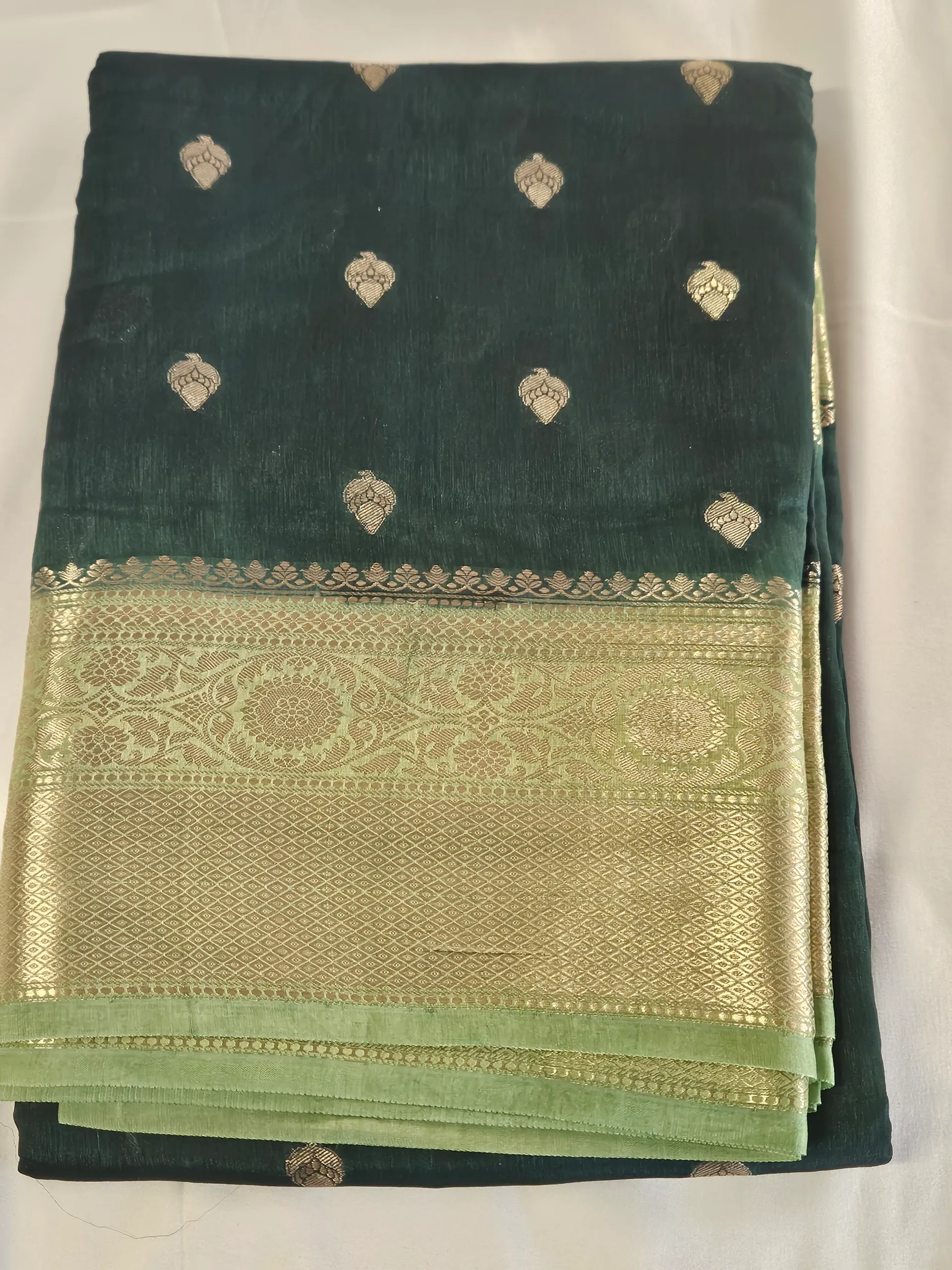 Pure Raw Mango Silk Saree - Timeless Elegance for Every Occasion - product image