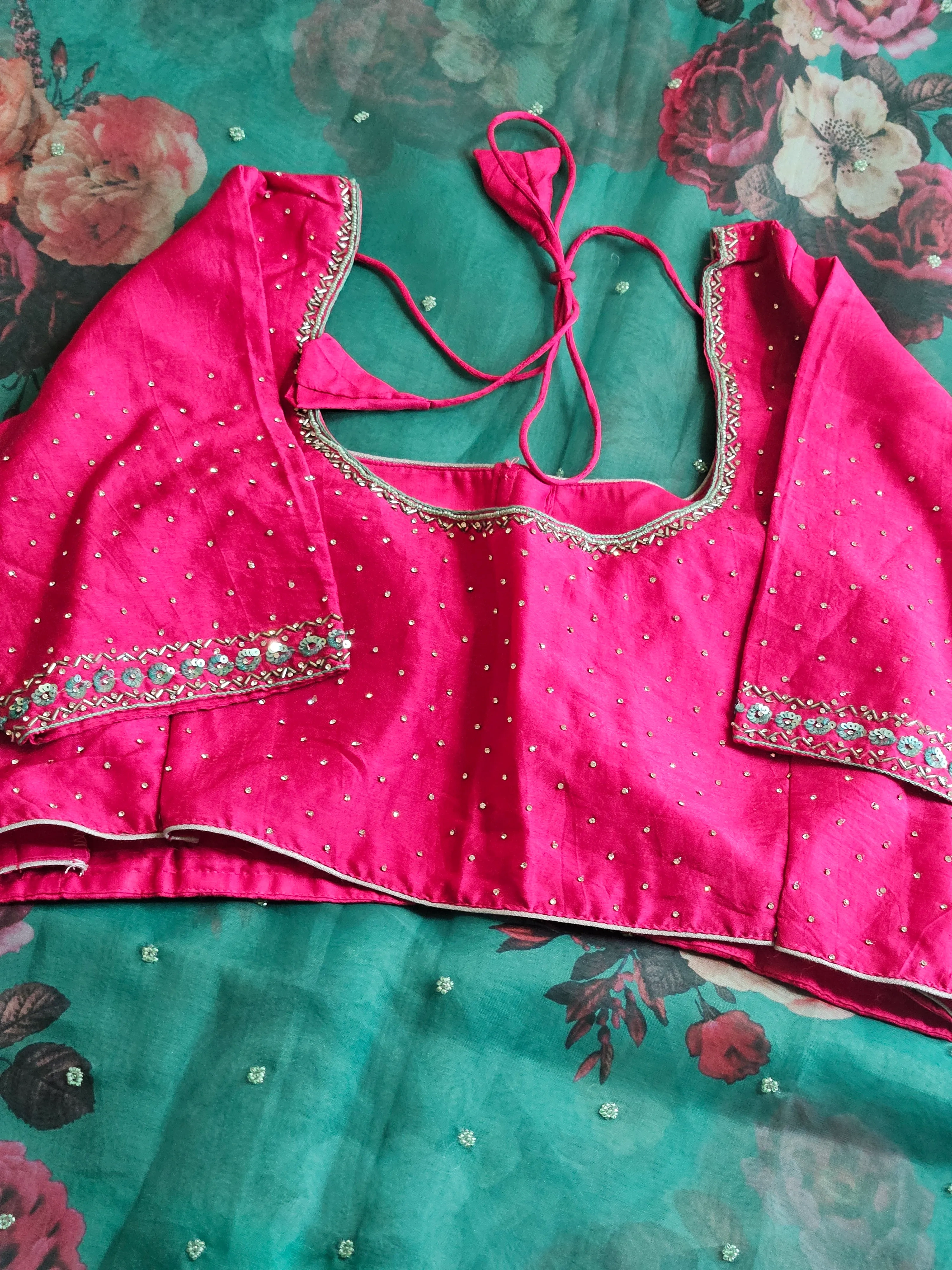 Pure Organza Floral Embroidered Saree - Elegant Indian Ethnic Wear - Image 4