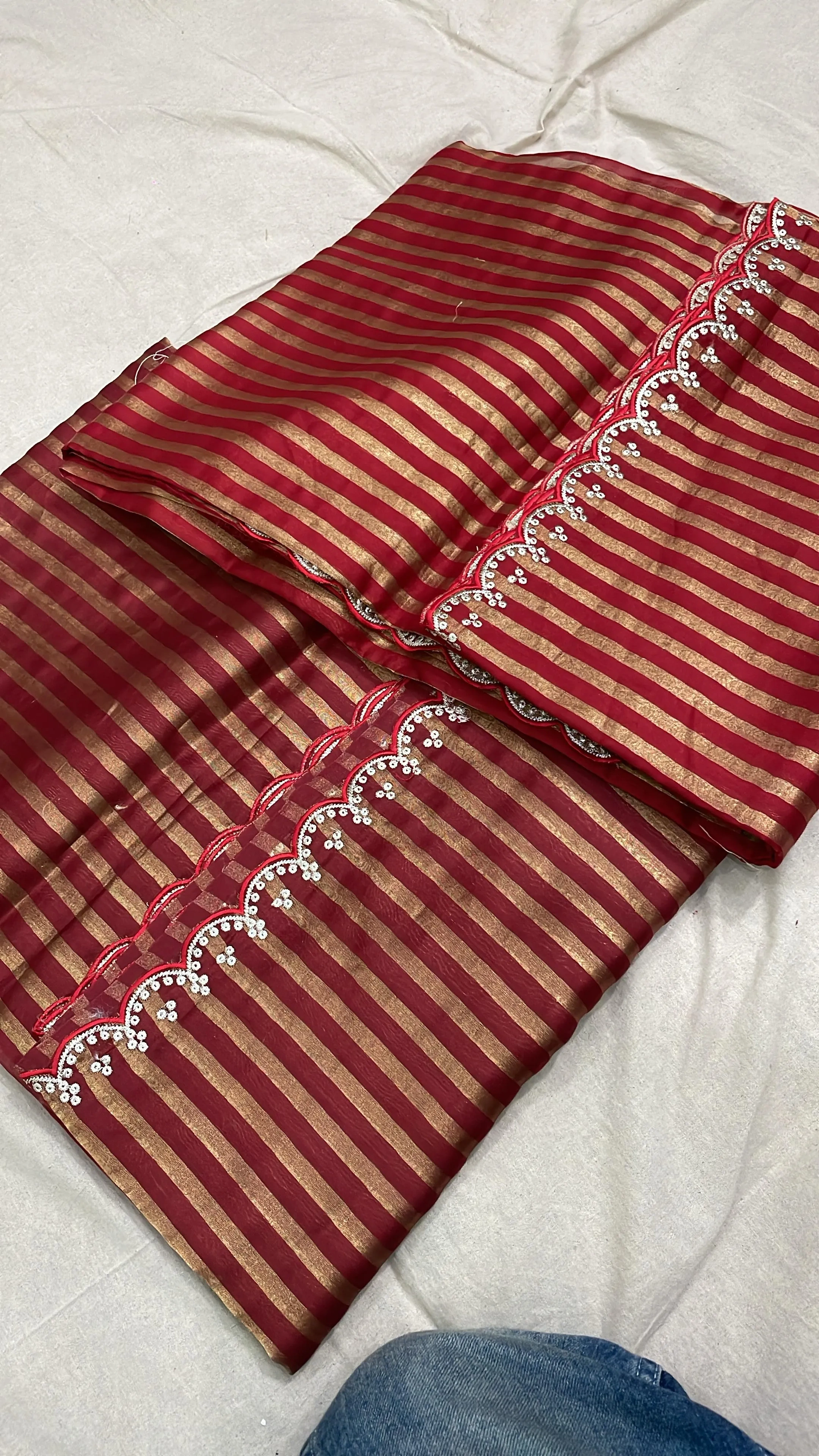 Pure Banarasi Kora Tissue Saree with Zari Detailing for Celebrations - Image 2