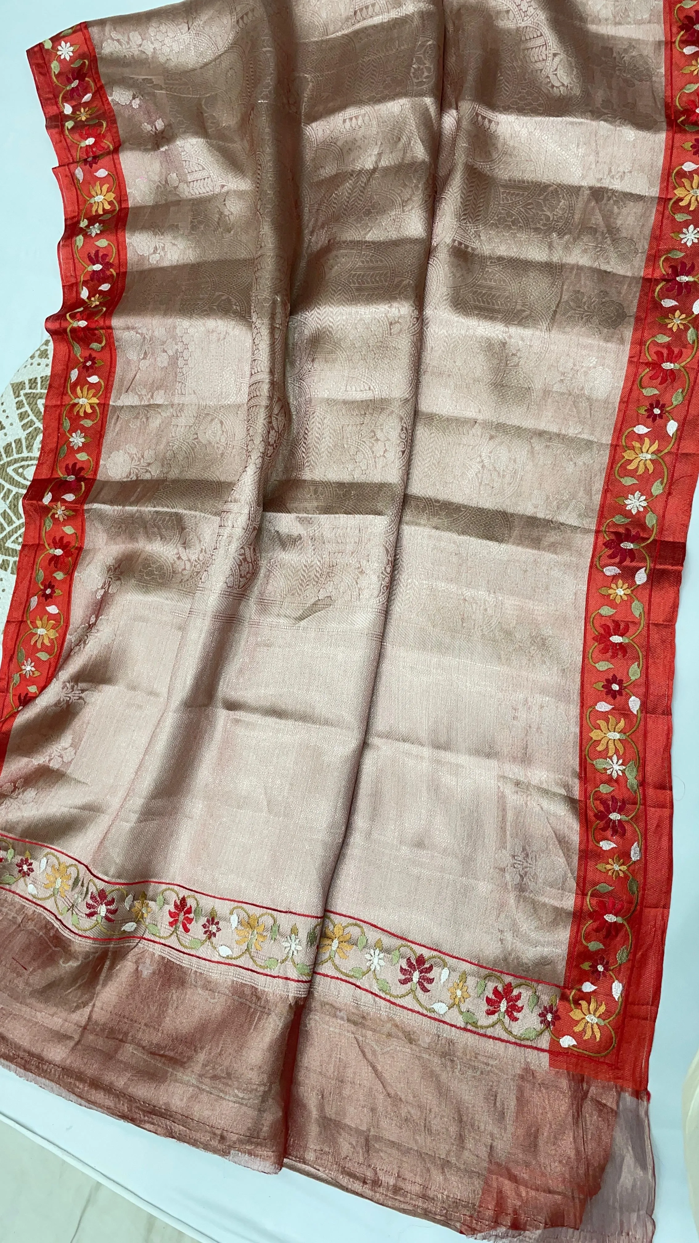 Opulent Banarasi Tissue Wedding Saree – Handwoven Elegance - Image 3