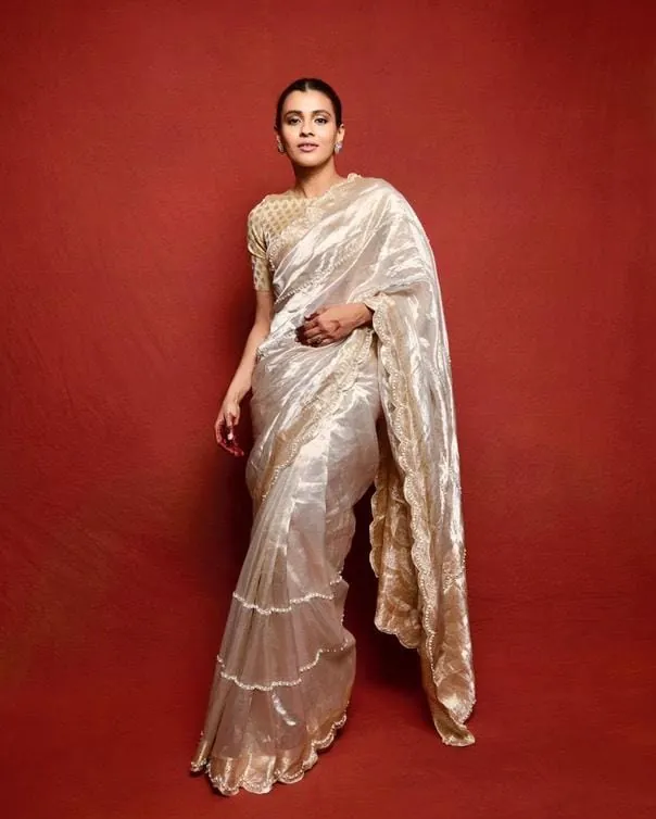 Handwoven Pure Banarasi Kora Tissue Saree with Zari Elegance - ethnic Indian fashion from Swathi Design