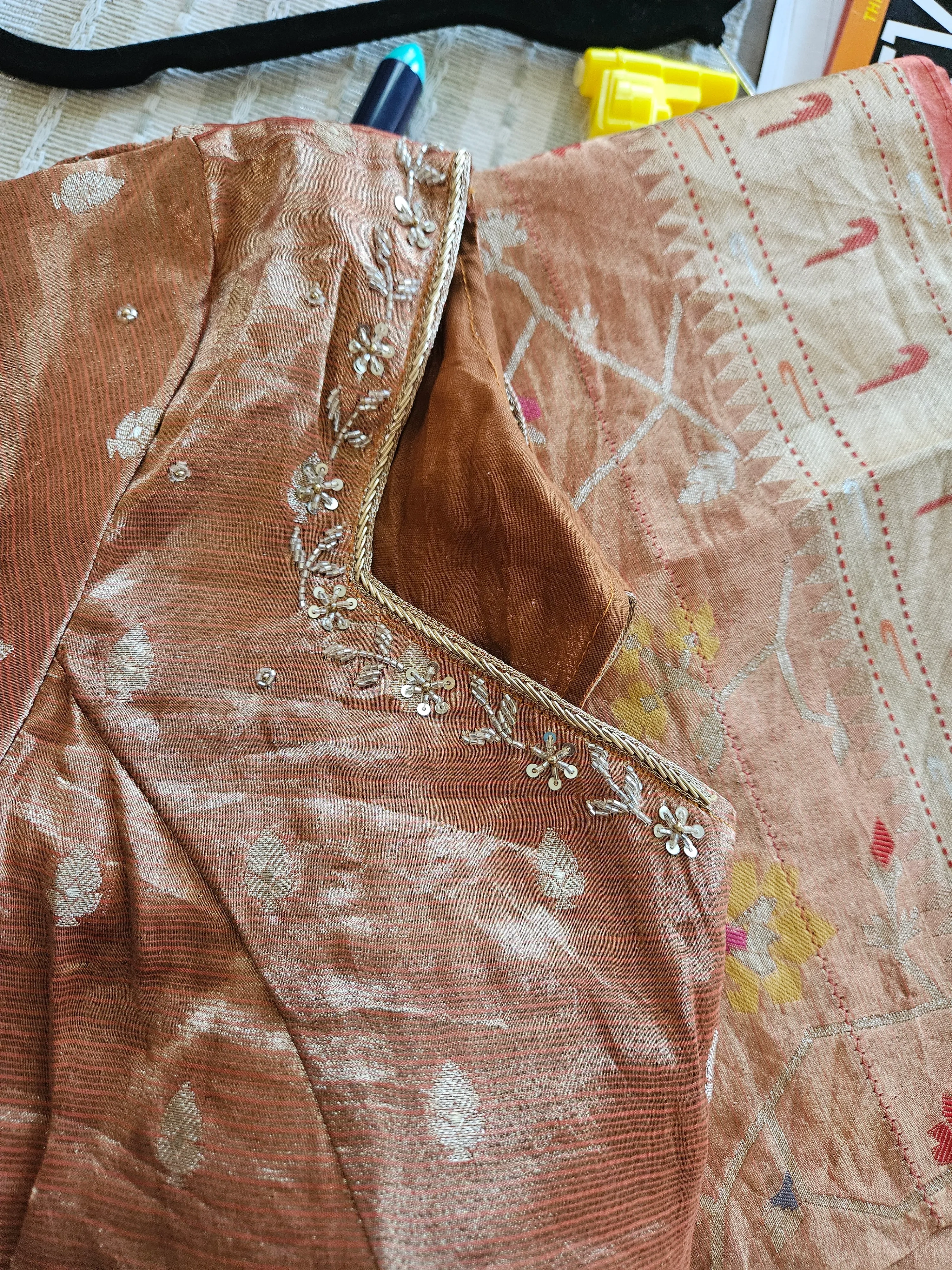 Exquisite Handwoven Zari Kota Saree for Weddings & Festive Wear - Image 4