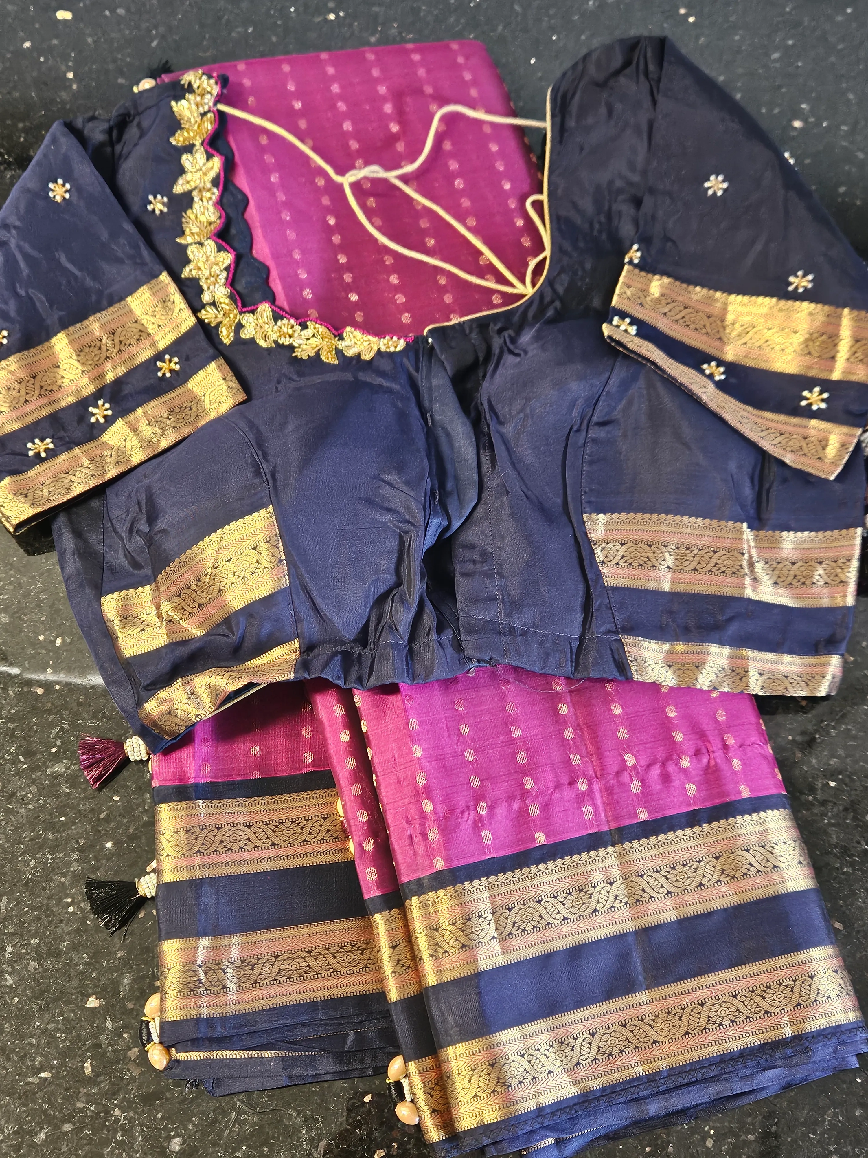 Pure Kanchipuram Silk Bridal Saree with Intricate Zari Work - Image 2