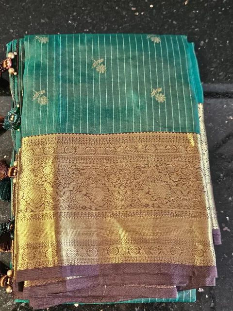 Luxurious Pure Kanchipuram Silk Saree with Intricate Zari for Weddings