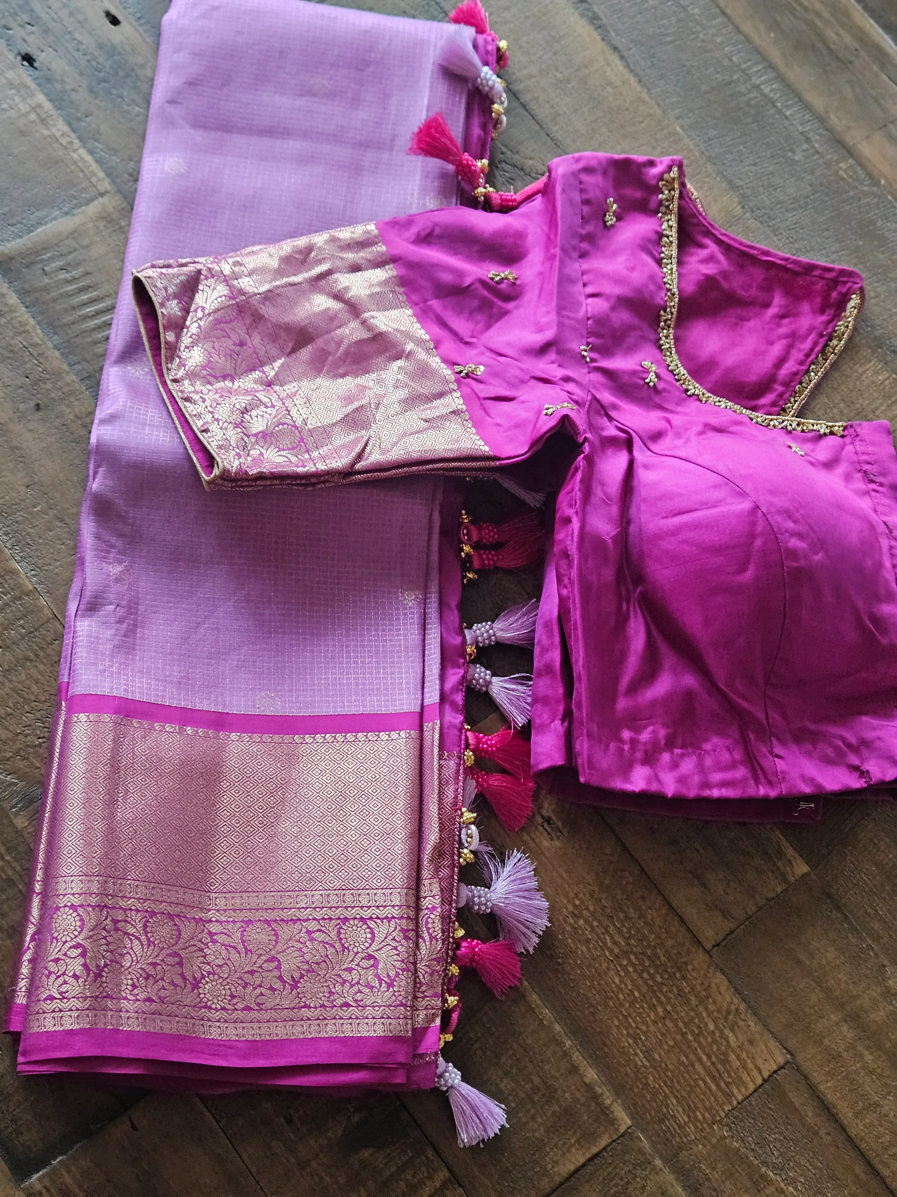 Handcrafted Pure Kanchipuram Silk Wedding Saree with Zari - Image 2