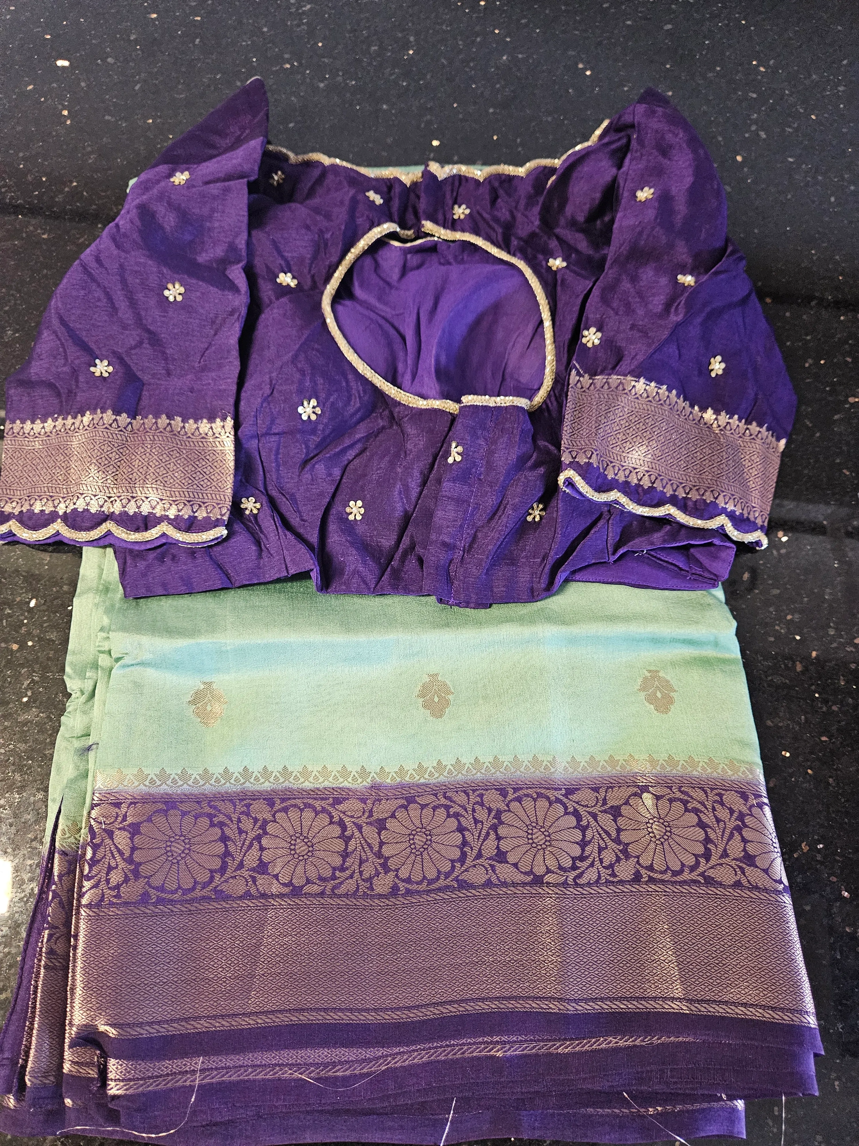 Pure Banarasi Kora Tissue Silk Saree for Weddings & Festivals - Image 3