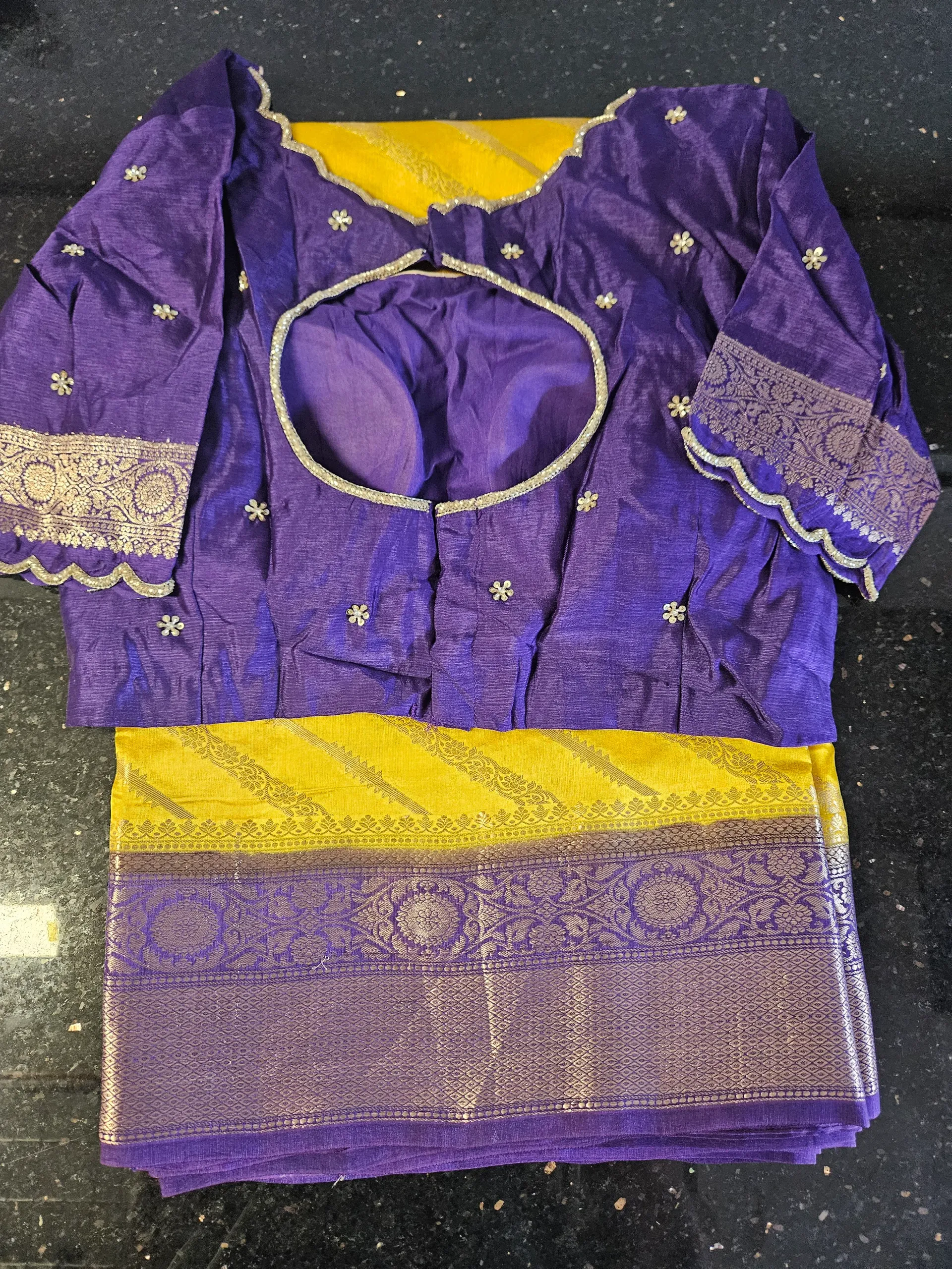 Exquisite Pure Raw Mango Silk Saree - Handwoven Elegance - product image