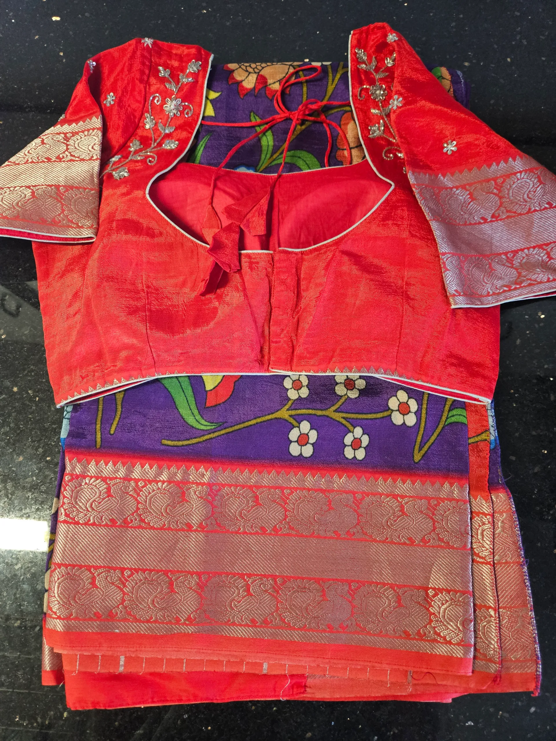 Elegant Pure Mangalagiri Pattu Saree - Handcrafted Indian Silk - product image