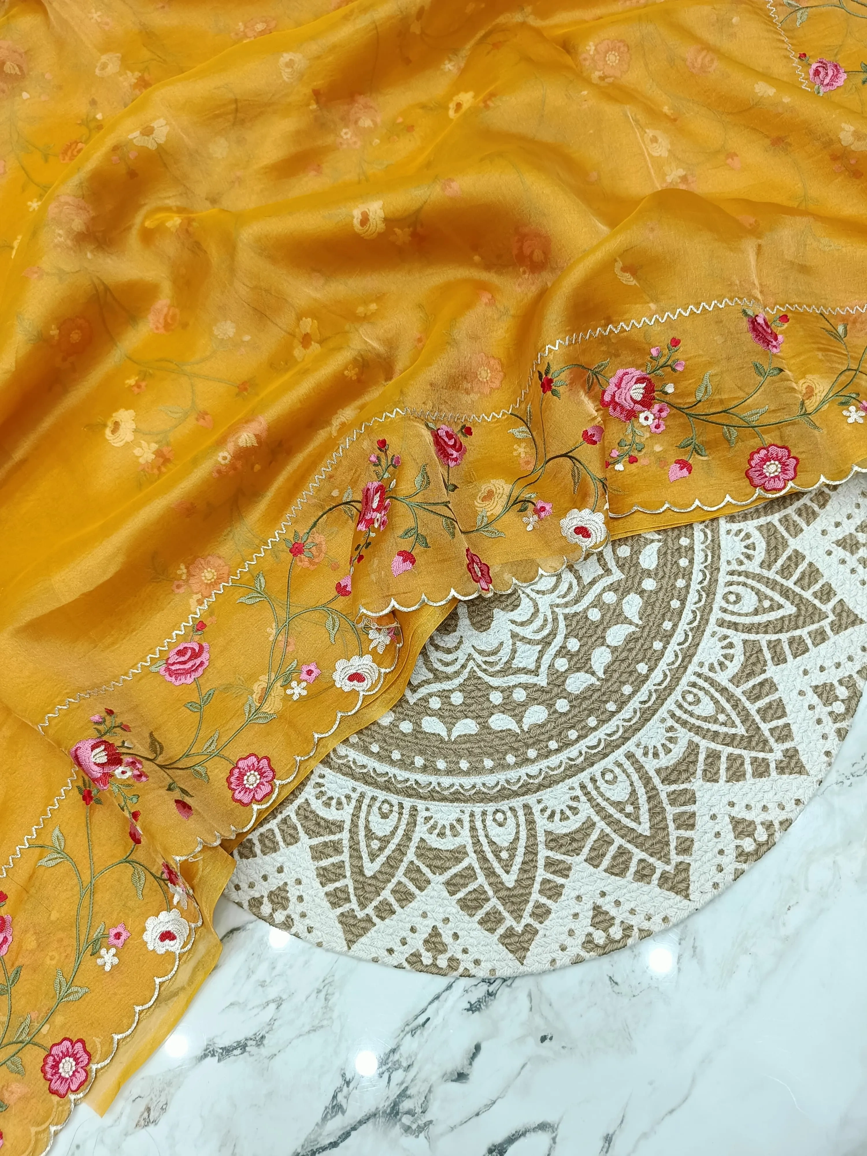 Handwoven Banarasi Tissue Saree with Gold & Silver Zari - Image 2