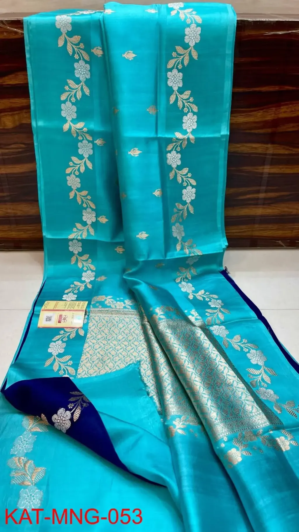 Pure Handloom Raw Mango Pattu Silk Saree - Timeless Elegance for Special Occasions - product image