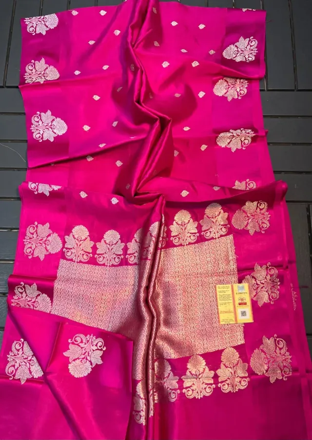 Exquisite Handloom Raw Mango Pattu Silk Saree - Timeless Elegance - product image