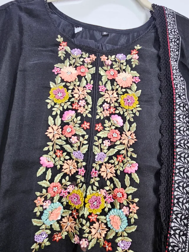 Elegant Pure Muslin Ethnic Dress – Lightweight & Timeless Style - product image