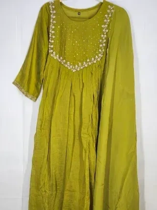 Luxury Mul Chanderi Silk Beige Suit for Weddings & Festive Occasions - Image 2